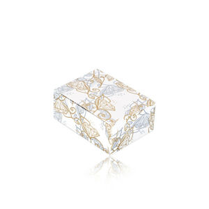 Darčeková krabička na šperky - slonovinovo biely podklad s motívom diamantových kvetov v zlatej farbe