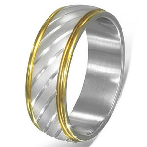 Dvojfarebný oceľový prsteň - šikmé zárezy striebornej farby a lem zlatej farby - Veľkosť: 63 mm