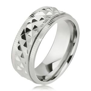 Lesklý oceľový prsteň, kosoštvorcový vzor, zárezy pri okrajoch - Veľkosť: 65 mm