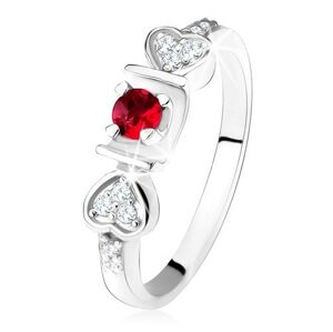 Lesklý prsteň - striebro 925, ružový okrúhly zirkón v žliabku, srdiečka, číre kamienky - Veľkosť: 57 mm