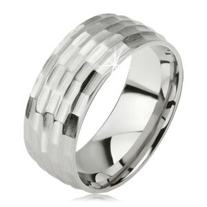 Matný prsteň z chirurgickej ocele - strieborná farba, vyhĺbený vzor malých oválov - Veľkosť: 60 mm