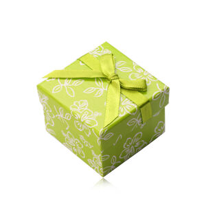 Papierová darčeková krabička v svetlozelenom odtieni, zelená stužka s mašľou, kvietky
