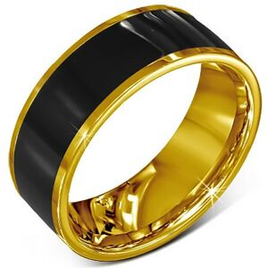 Prsteň z chirurgickej ocele - hladká čierna obrúčka, lem zlatej farby - Veľkosť: 57 mm