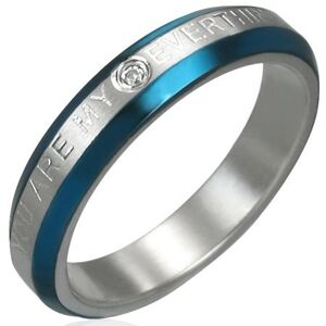 Snubný prstienok - modré pásy, zirkón, nápis - Veľkosť: 51 mm