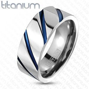 Titánový prsteň striebornej farby, vysoký lesk, šikmé modré zárezy - Veľkosť: 57 mm