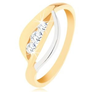 Zlatý prsteň 375 - dvojfarebné zvlnené línie, tri okrúhle zirkóny čírej farby - Veľkosť: 62 mm