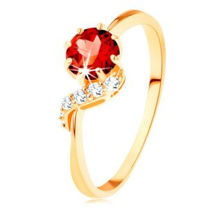 Zlatý prsteň 585 - okrúhly granát červenej farby, ligotavá vlnka - Veľkosť: 57 mm